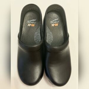 Dansko Women's Classic Black Mules
